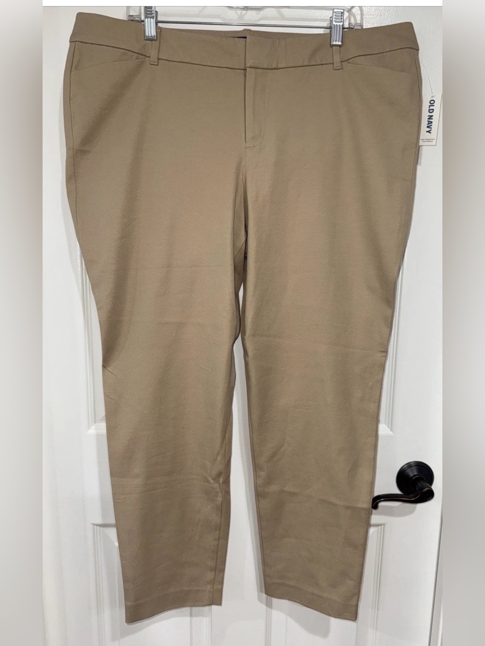 Old Navy Women's Sz 18 Pixie Pant Mid-Rise Flat Front Tan NWT - SEE NOTE